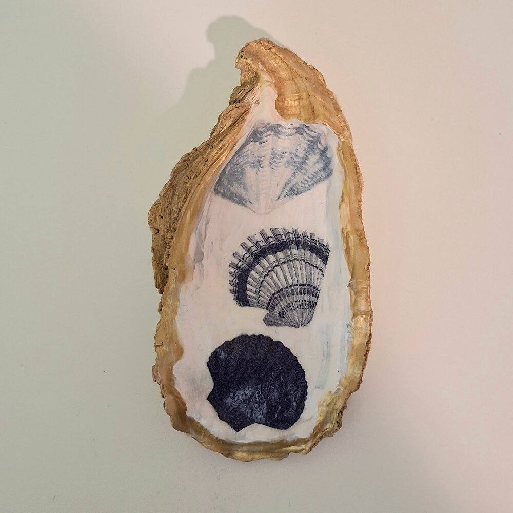 Hand painted oyster shell